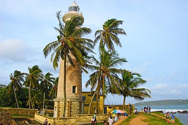 Sri Lanka has charming traditional buildings and golden beaches. (Shutterstock) Sri Lanka has charming traditional buildings and golden beaches. (Shutterstock)