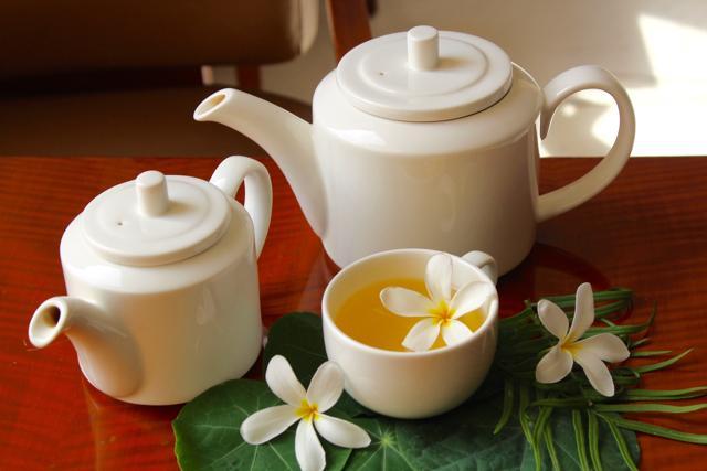 Jasmine Tea reduces stress and lifts the mood. Jasmine Tea reduces stress and lifts the mood.
