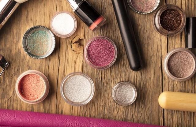 A bit of shimmer is always a good idea. (Shutterstock) A bit of shimmer is always a good idea. (Shutterstock)