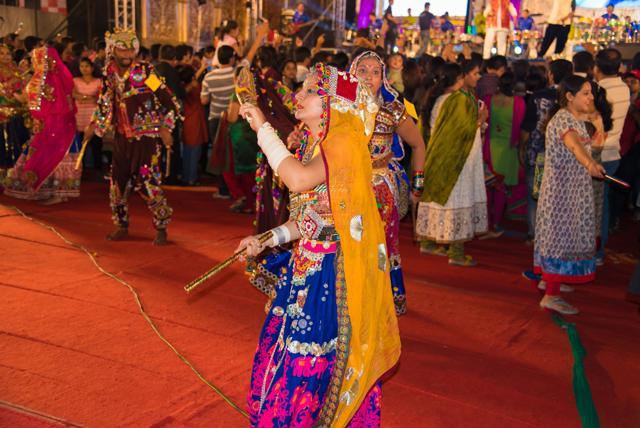 Apps can help you learn steps to Garba and Dandiya. (Shutterstock) Apps can help you learn steps to Garba and Dandiya. (Shutterstock)