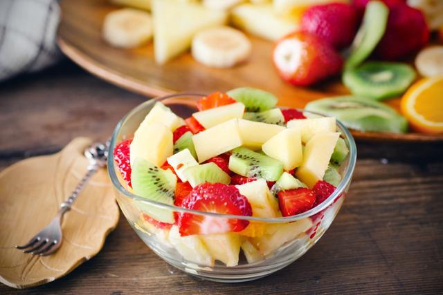 A diet consisting of fruits, vegetables and milk products while fasting can help detoxify the body. (Shutterstock) A diet consisting of fruits, vegetables and milk products while fasting can help detoxify the body. (Shutterstock)