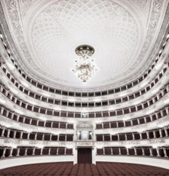 Milano, from the series Fratelli d’Italia (2005-2016) by Matthias Schaller (AFP) Milano, from the series Fratelli d’Italia (2005-2016) by Matthias Schaller (AFP)