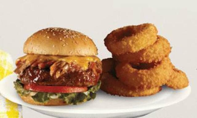 Poppy Burger (HT PHOTO)