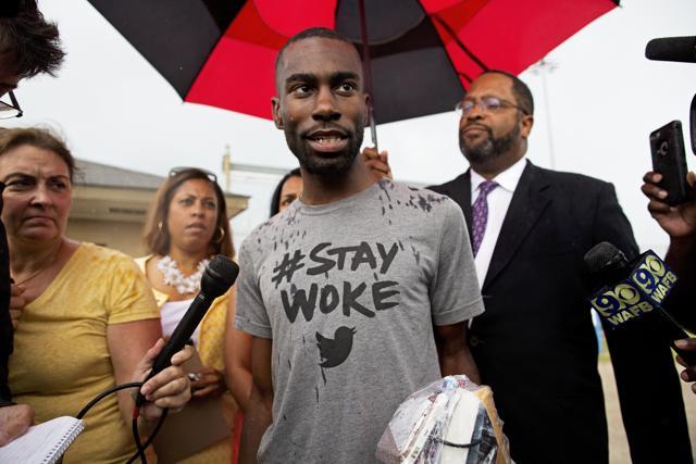 In this July 10, 2016, file photo, Black Lives Matter activist DeRay Mckesson talks to the media after his release from the Baton Rouge jail in Baton Rouge, La. (AP) In this July 10, 2016, file photo, Black Lives Matter activist DeRay Mckesson talks to the media after his release from the Baton Rouge jail in Baton Rouge, La. (AP)