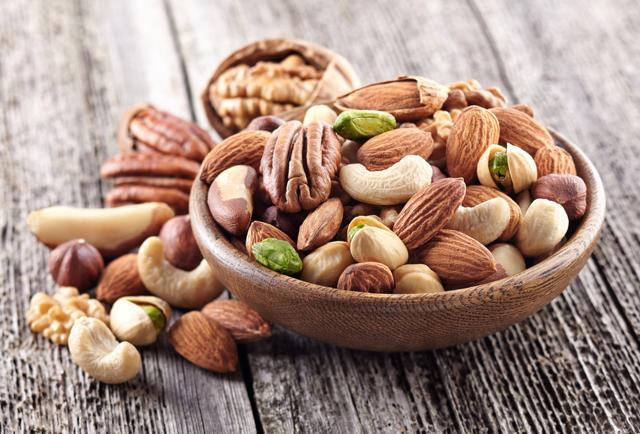 Researchers have found that choosing lean proteins, such as nuts, chicken and fish, rather than red meats, eggs and dairy, was better for health. (Shutterstock)