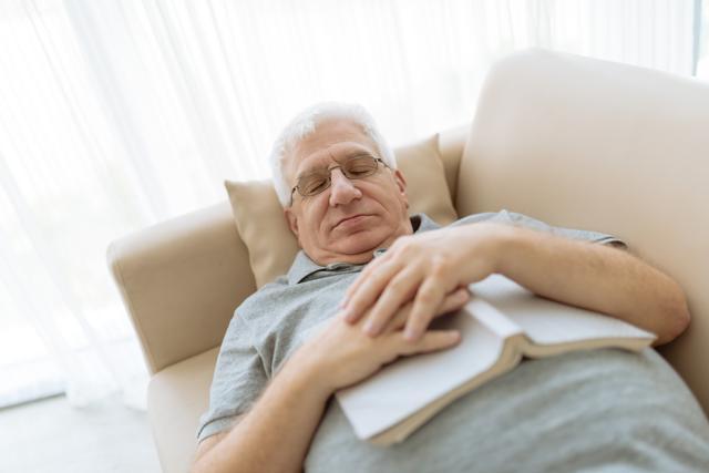 Sleep problems in old age can increase risk of dementia, heart disease, stroke, depression and anxiety. (Shutterstock)