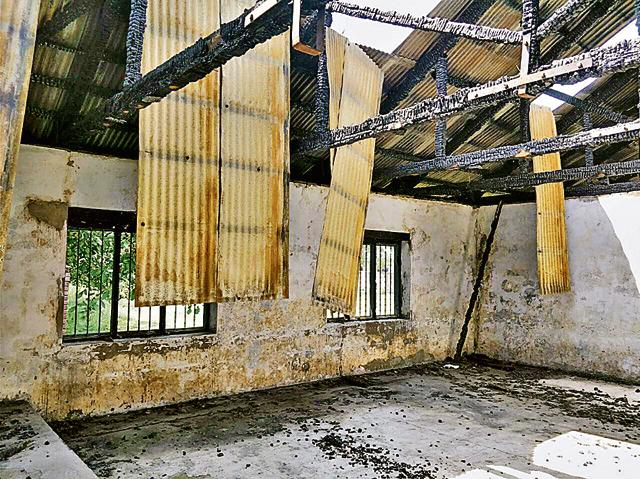 Kabamarg Government Higher Secondary School was burned down by unidentified men in Anantnag district. At least 10 classrooms were gutted completely and 20 partially burnt. All equipment, including sports material, were gutted. (Neelam Pandey/ HT Photo) Kabamarg Government Higher Secondary School was burned down by unidentified men in Anantnag district. At least 10 classrooms were gutted completely and 20 partially burnt. All equipment, including sports material, were gutted. (Neelam Pandey/ HT Photo)