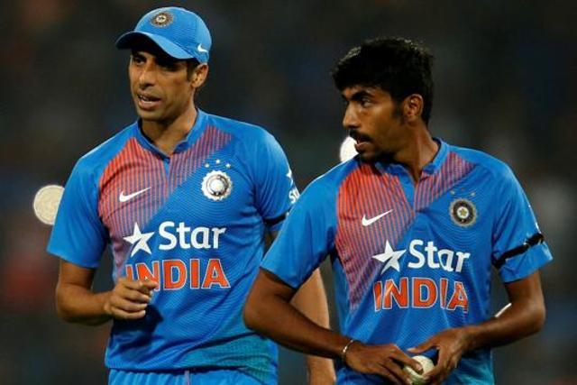 Ashish Nehra (L) and Jasprit Bumrah will make a telling combination for the Indian T20 cricket team. (REUTERS) Ashish Nehra (L) and Jasprit Bumrah will make a telling combination for the Indian T20 cricket team. (REUTERS)
