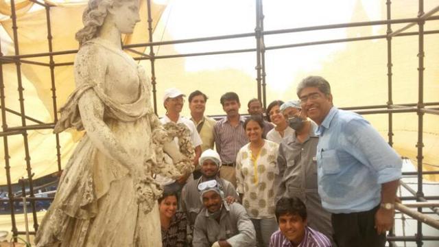 Architect Vikas Dilawari (right) with his team of conservationists, including members of the Brihanmumbai Municipal Corporation’s conservation cell and experts from NGO INTACH (HT Photo) Architect Vikas Dilawari (right) with his team of conservationists, including members of the Brihanmumbai Municipal Corporation’s conservation cell and experts from NGO INTACH (HT Photo)