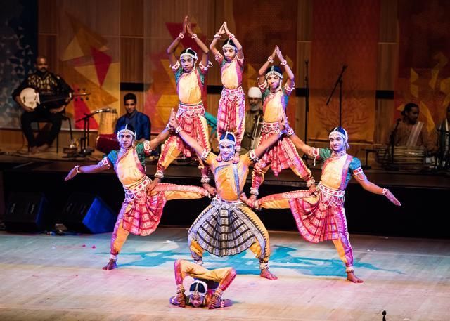 A dance performance at the Independence Gala 2017 show at Southbank Centre in London on October 4, 2017. (HT Photo) A dance performance at the Independence Gala 2017 show at Southbank Centre in London on October 4, 2017. (HT Photo)