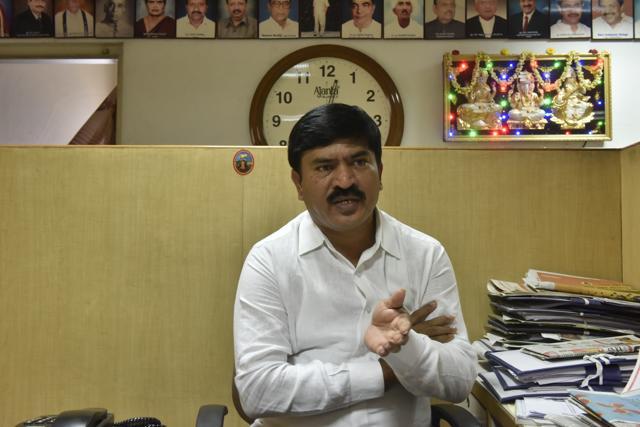 HM Renuka Prasanna, the All India Veerashaiva Mahasabha secretary, at the organisation’s office in Bengaluru. (Arijit Sen/HT Photo) HM Renuka Prasanna, the All India Veerashaiva Mahasabha secretary, at the organisation’s office in Bengaluru. (Arijit Sen/HT Photo)