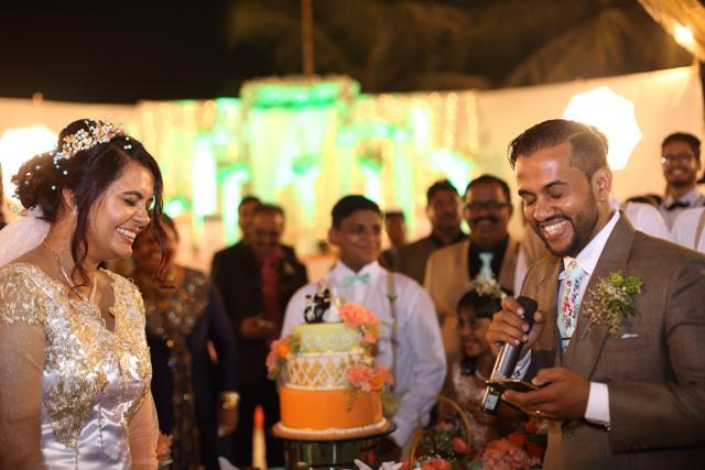 “You changed my life for the better and now it’s my time to return the favour. Although I’ve tried to change you for the past four years… but no success.” said Everol D’souza to Merlyn fernandes at their wedding in 2016
