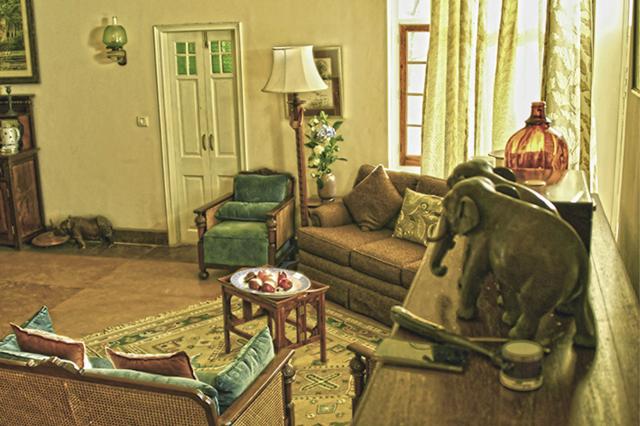 The living room in Baans Bagh (Saubhadra Chatterji)