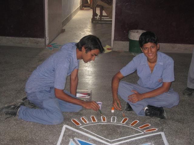 Aryan when he was a girl, during his school days.