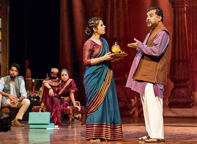 In Bandish, Husain plays the right-hand man of a nautanki performer. He is seen here with actor Ipshita Chakraborty Singh. (Photo: AADYAM) In Bandish, Husain plays the right-hand man of a nautanki performer. He is seen here with actor Ipshita Chakraborty Singh. (Photo: AADYAM)
