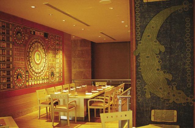 Art display at Grand Hyatt Mumbai Art display at Grand Hyatt Mumbai