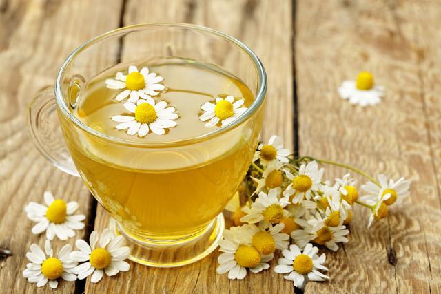 Drink a cup of chamomile tea instead of mid-night snacking. (Getty Images/iStockphoto) Drink a cup of chamomile tea instead of mid-night snacking. (Getty Images/iStockphoto)
