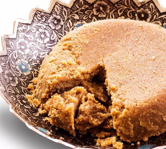 10 Best Diwali Desserts: How To Make Dryfruit Gud Ladoo, Anjeer Gujiya ...