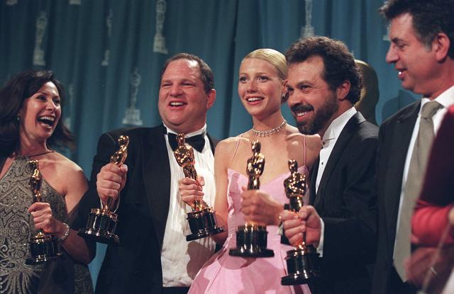 Turning one of the biggest Oscar players in history into a hall-of-fame pariah, the Academy of Motion Picture Arts and Sciences voted overwhelmingly to “immediately expel” Weinstein on Oct. (NYT)
