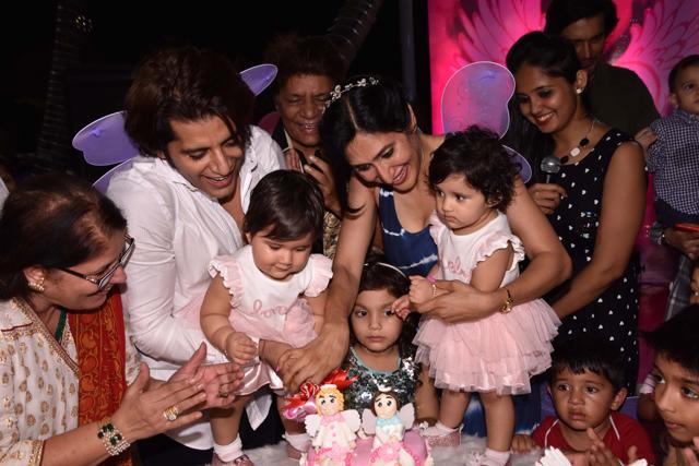 Karanvir and family celebrate the birthday.