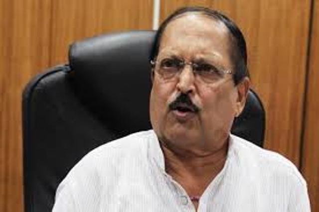 Subrata Mukherjee, the panchayat affairs and rural development minister, said the state government is prepared to go for EVMs in the panchayat polls. (HT Photo)