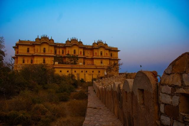 The project, which started around seven months ago, involved in-depth research of the palace to ensure that no damage is done to the heritage property during the installation of the sculptures. (Shutterstock) The project, which started around seven months ago, involved in-depth research of the palace to ensure that no damage is done to the heritage property during the installation of the sculptures. (Shutterstock)