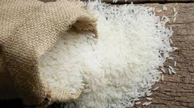 Samples of rice were found to contain lead that was 58 times more than the permissible limit for adults and 287 times of the ceiling for children. (HT Photo) Samples of rice were found to contain lead that was 58 times more than the permissible limit for adults and 287 times of the ceiling for children. (HT Photo)