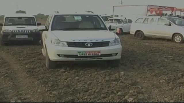 Minister Jai Kumar Singh Jaiki’s cavalcade on farmer Dohrey’s field. Jaiki was on his way to the ‘bhumi puja’ of a gaushala (cow shelter) took the shorter route through Dohrey’s field. (ANI Twitter) Minister Jai Kumar Singh Jaiki’s cavalcade on farmer Dohrey’s field. Jaiki was on his way to the ‘bhumi puja’ of a gaushala (cow shelter) took the shorter route through Dohrey’s field. (ANI Twitter)