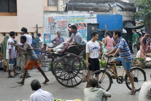 A busy street in China Town, Kolkata. (Madhu Kapparath)