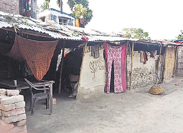 The abandoned house of the victims at Korigawan village in Bihar’s Muzaffarpur district. (HT photo)