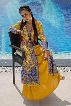 With comfort being a pivot to Mishra’s collection, these separates are perfect for your day mehendi, or even if you are a part of the bridal entourage. (Jasjeet Plaha/HT Photo)