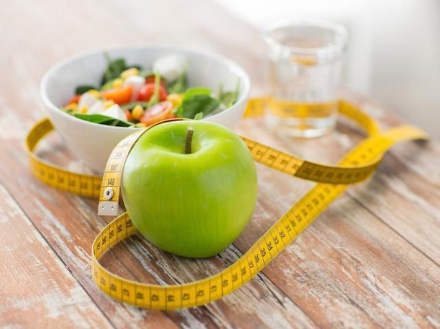 Higher vitamin C intake is associated with lower body-mass indexes — an indicator of physical fitness. (Shutterstock)