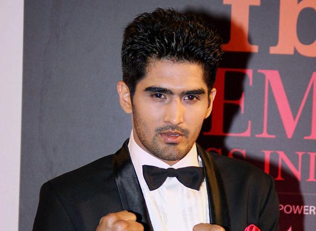 Indian boxer Vijender Singh (PTI) Indian boxer Vijender Singh (PTI)