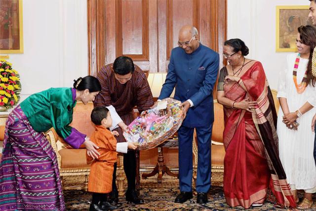 Bhutanese King Jigme Khesar Namgyel Wangchuck and Queen Jetsun Pema, with their son Prince Jigme Namgyel Wangchuck, exchange greetings with President Ram Nath Kovind and his wife Savita at Rashtrapati Bhavan in New Delhi on Wednesday. (PTI) Bhutanese King Jigme Khesar Namgyel Wangchuck and Queen Jetsun Pema, with their son Prince Jigme Namgyel Wangchuck, exchange greetings with President Ram Nath Kovind and his wife Savita at Rashtrapati Bhavan in New Delhi on Wednesday. (PTI)