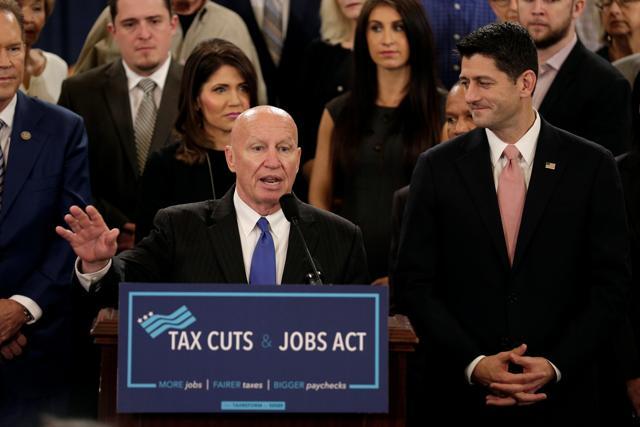 Chairman of the House Ways and Means Committee Kevin Brady (R-TX) and Speaker of the House Paul Ryan (R-WI) and unveil legislation to overhaul the tax code on Capitol Hill in Washington, U.S., November 2, 2017. (REUTERS) Chairman of the House Ways and Means Committee Kevin Brady (R-TX) and Speaker of the House Paul Ryan (R-WI) and unveil legislation to overhaul the tax code on Capitol Hill in Washington, U.S., November 2, 2017. (REUTERS)