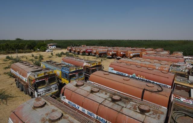 Seized oil tankers at Nagan police station, Barmer. (Vipin Kumar/HT PHOTO)