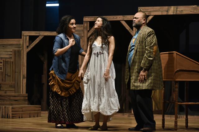 Working with the composer, Kurt Weill, Brecht fashioned the ‘opera’ more along the lines the Berlin cabaret rather than getting influenced by the legacy of Mozart or Wagner (Aalok Soni)