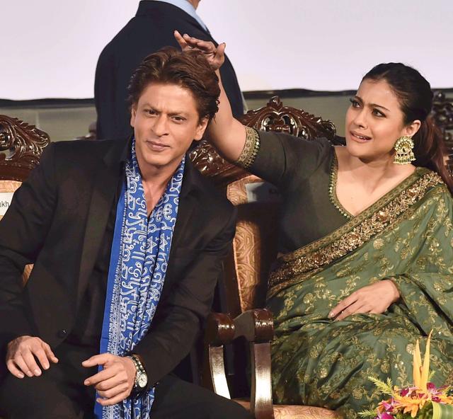 Shah Rukh Khan and Kajol during inauguration of the 23rd Kolkata International Film Festival in Kolkata on Friday. (PTI)