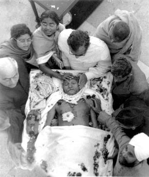 The last darshan of the Mahatma. (Getty Images. ) The last darshan of the Mahatma. (Getty Images. )