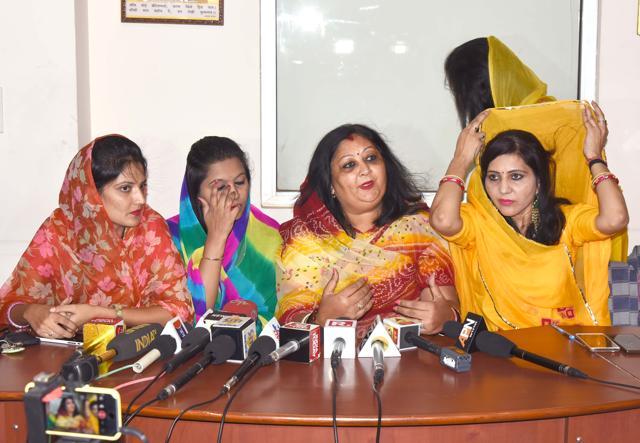 Rajput women at a press conference to announce their protest against controversial film Padmavati in Jaipur on Friday. (Prabhakar Sharma/HT )