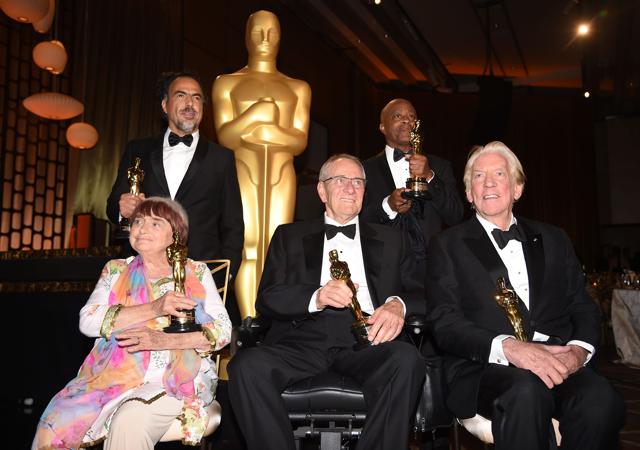 Honorees (L-R) Agnes Varda, Alejandro Gonzslez Inarritu, Owen Roizman, Charles Burnett and Donald Sutherland pose with their Oscars at the 9th Annual Governors Awards gala hosted by the Academy of Motion Picture Arts and Sciences at the Hollywood & Highland Center in Hollywood, California on November 11. (AFP) Honorees (L-R) Agnes Varda, Alejandro Gonzslez Inarritu, Owen Roizman, Charles Burnett and Donald Sutherland pose with their Oscars at the 9th Annual Governors Awards gala hosted by the Academy of Motion Picture Arts and Sciences at the Hollywood & Highland Center in Hollywood, California on November 11. (AFP)