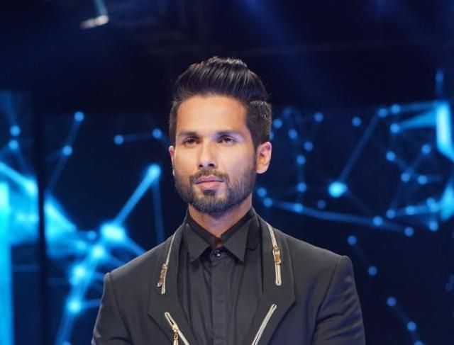 Mumbai: Actor Shahid Kapoor at the GQ Fashion Nights 2017 in Mumbai on Nov 12, 2017.(Photo: IANS) (IANS)