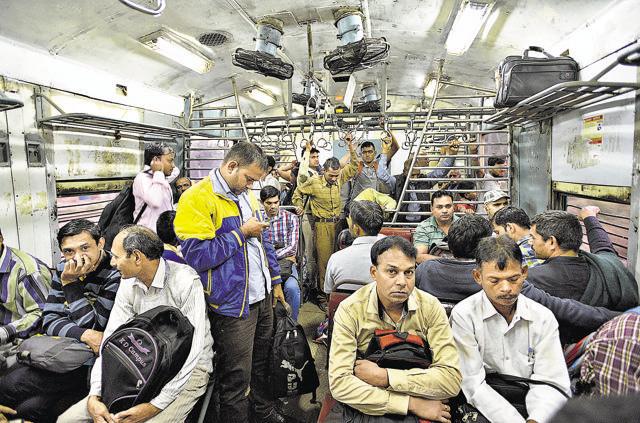 The Ring Rail now has 7 trains and 21 stations on its circular 35-km route. The average daily ridership is 3,500. (Vipin Kumar/HT PHOTO) The Ring Rail now has 7 trains and 21 stations on its circular 35-km route. The average daily ridership is 3,500. (Vipin Kumar/HT PHOTO)