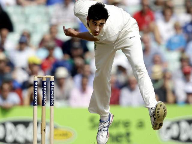 Australia's Mitchell Starc bowls to England's Alastair Cook during play on the third day of the fifth Ashes Test at The Oval in London in 2015. (AP) Australia's Mitchell Starc bowls to England's Alastair Cook during play on the third day of the fifth Ashes Test at The Oval in London in 2015. (AP)