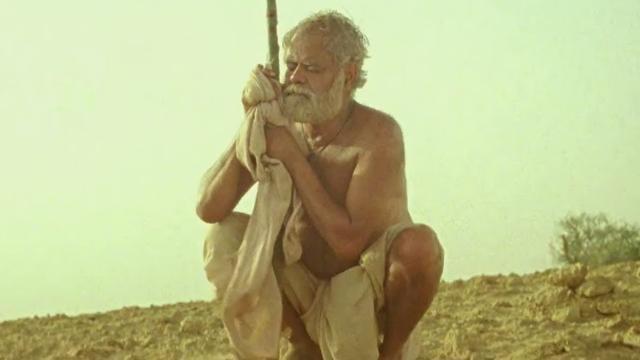 Kadvi Hawa stars Sanjay Mishra in the lead. Kadvi Hawa stars Sanjay Mishra in the lead.