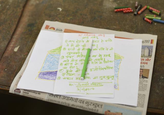 How do you keep a stable but essentially homeless resident engaged? Psychiatric facilities say they use music, art and games. Some have also introduced yoga. (Ravi Choudhary / HT Photo)