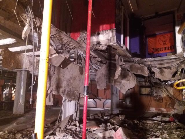 This handout picture released on November 26, 2017 by the Bomberos de Tenerife (Tenerife firemen) shows the floor of a nighclub that collapsed early on November 26, 2017 in Adeje on Spain's holiday island of Tenerife. (AFP) This handout picture released on November 26, 2017 by the Bomberos de Tenerife (Tenerife firemen) shows the floor of a nighclub that collapsed early on November 26, 2017 in Adeje on Spain's holiday island of Tenerife. (AFP)