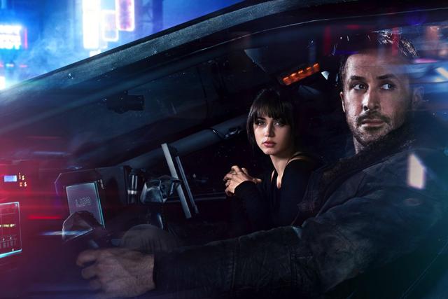 Ana de Armas and Ryan Gosling in Blade Runner 2049. Ana de Armas and Ryan Gosling in Blade Runner 2049.