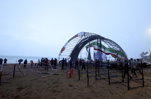 High tides swept away a major portion of the Shangumugam beach, the venue of the rally. (Vivek Nair/HT Photo) High tides swept away a major portion of the Shangumugam beach, the venue of the rally. (Vivek Nair/HT Photo)