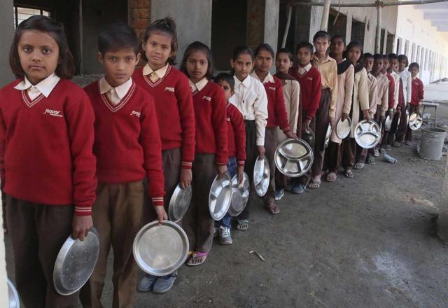 The extra classes start at 9 am and get over around 12noon. At least two to three teachers hold extra classes on holidays. (HT Photo/Himanshu Vyas) The extra classes start at 9 am and get over around 12noon. At least two to three teachers hold extra classes on holidays. (HT Photo/Himanshu Vyas)